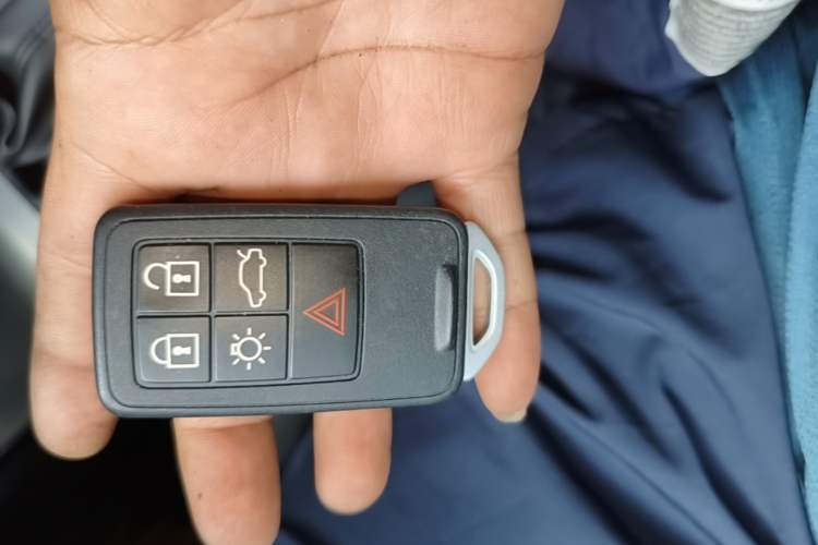 Used Volvo V40 2017 T3 Zhiya Edition Vehicle Key