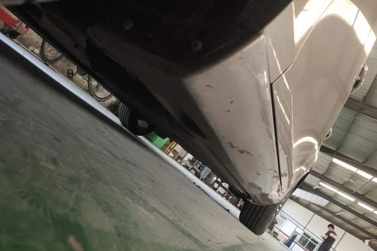 Used Volvo V40 2017 T3 Zhiyi Edition Chassis Front Left