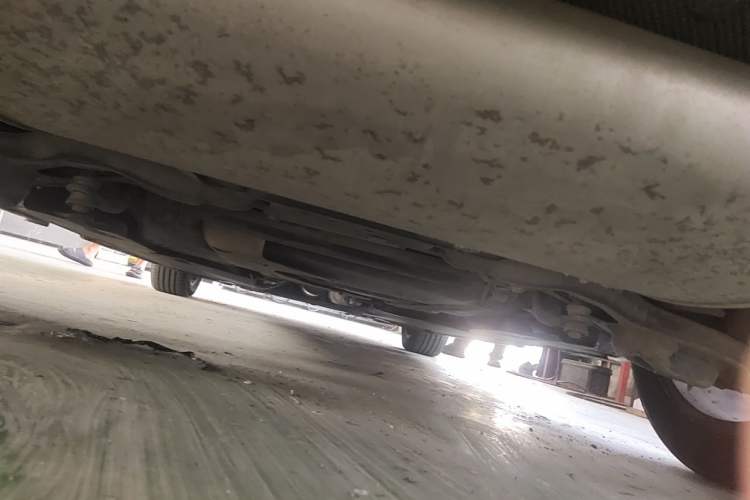 Used Volvo V40 2017 T3 Zhiyi Edition Chassis Rear