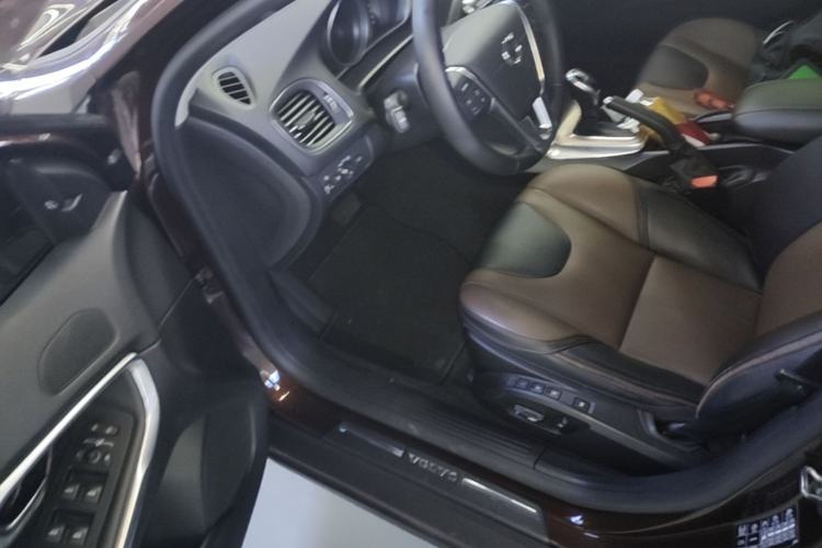 Used Volvo V40 2017 Cross Country T3 Zhiya Edition Driver Seat