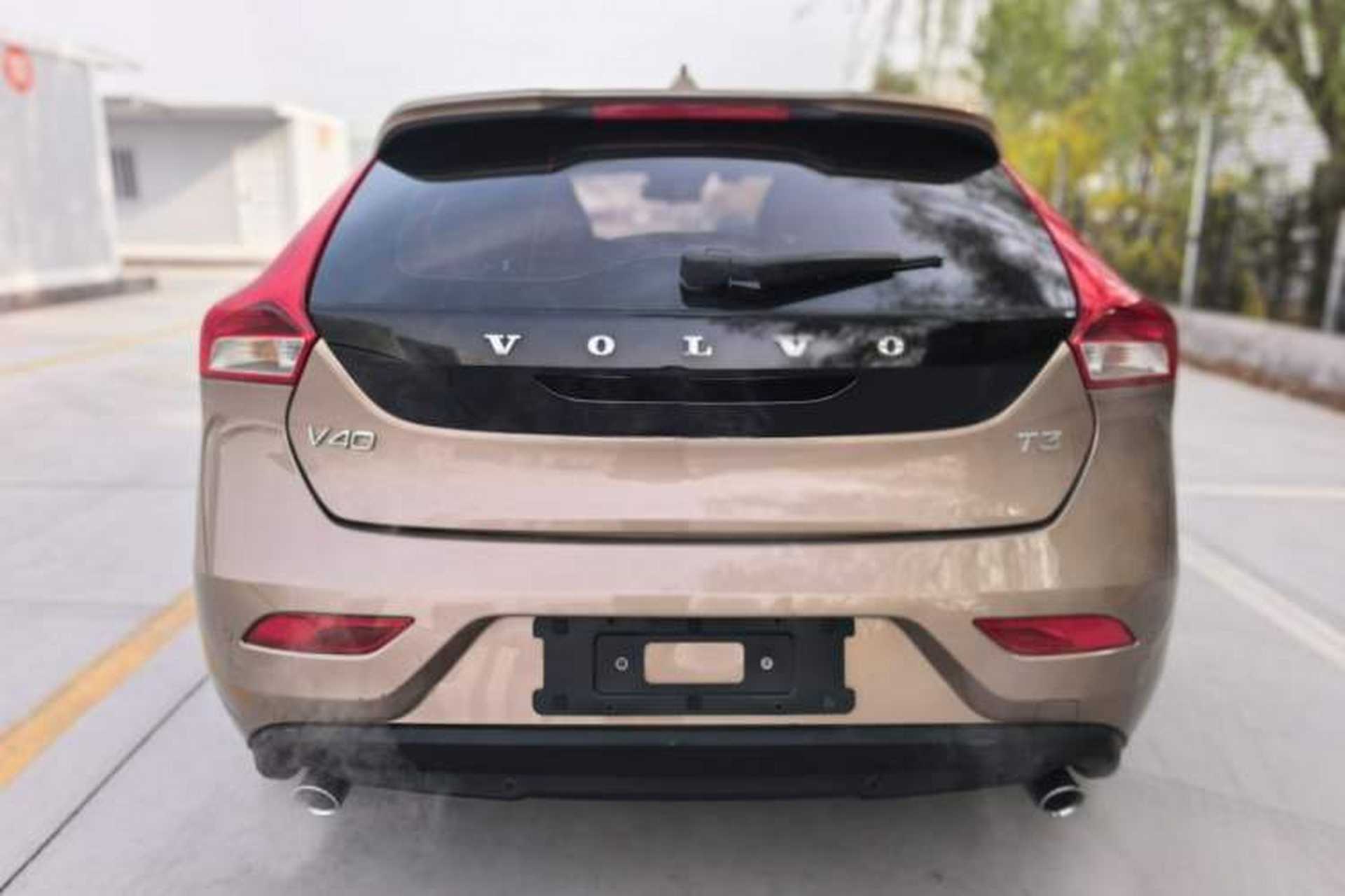 Used Volvo V40 2017 T3 Zhiyi Edition Exterior 6
