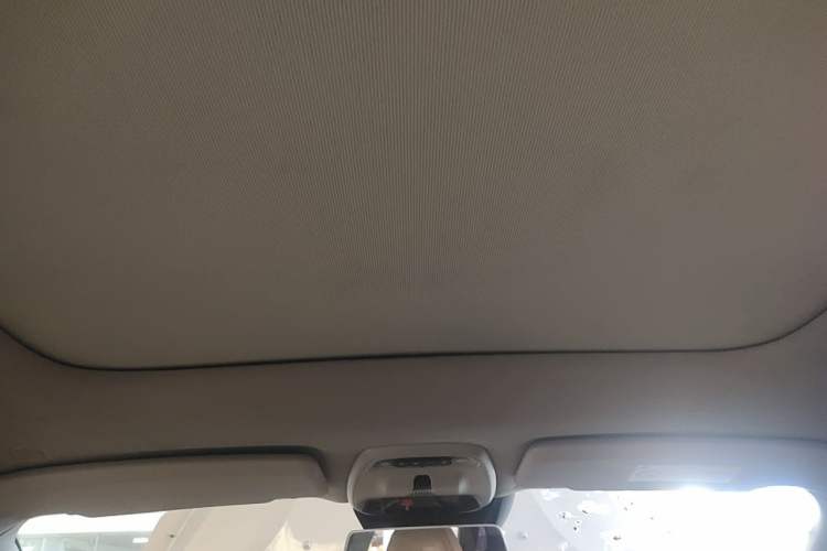 Used Volvo V40 2017 T3 Zhiyi Edition Headliner
