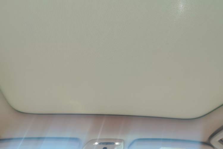 Used Volvo V40 2017 T3 Zhiyi Edition Headliner