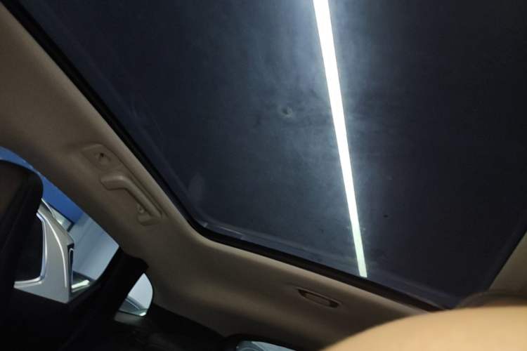 Used Volvo V40 2017 Cross Country T3 Zhiya Edition Headliner