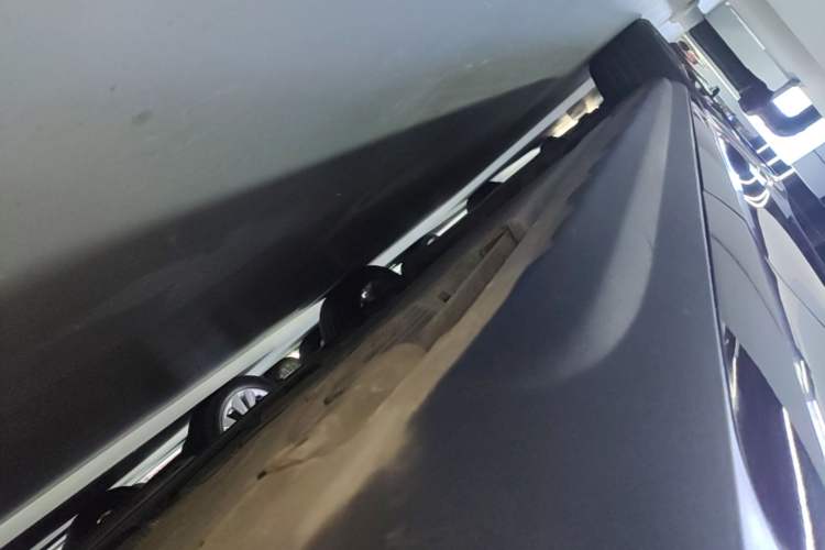 Used Volvo V40 2017 Cross Country T3 Zhiya Edition Left Side Sill