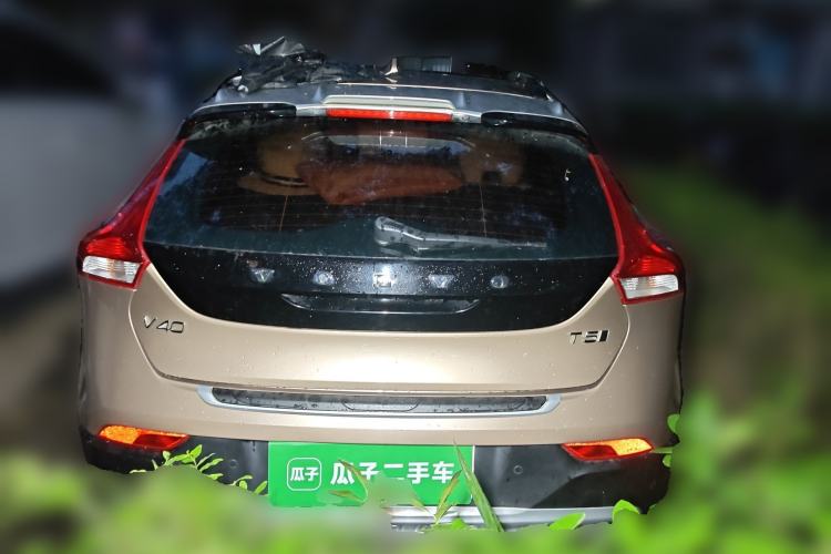 Used Volvo V40 2017 Cross Country T5 AWD Luxury Edition Rear