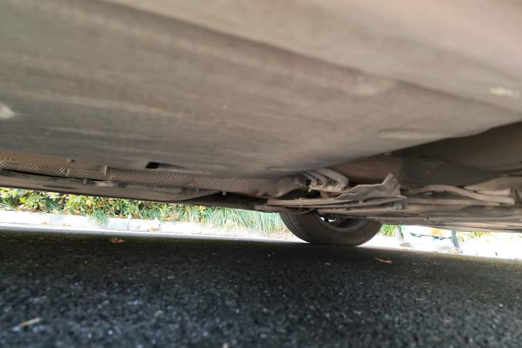 Used Volvo V40 2017 T3 Zhiyi Edition Chassis Front Right