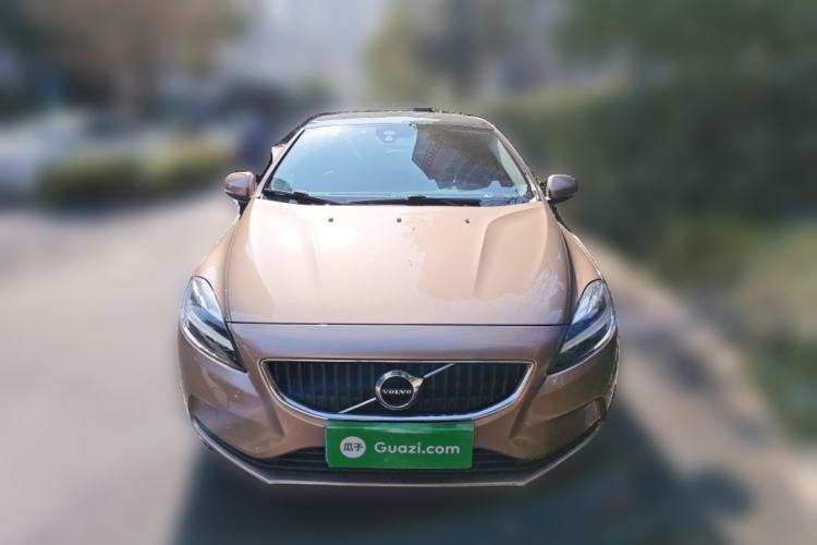 Used Volvo V40 2017 T3 Zhiyi Edition Front