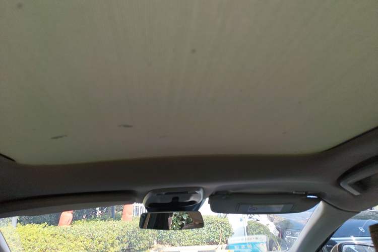 Used Volvo V40 2017 T3 Zhiyi Edition Headliner