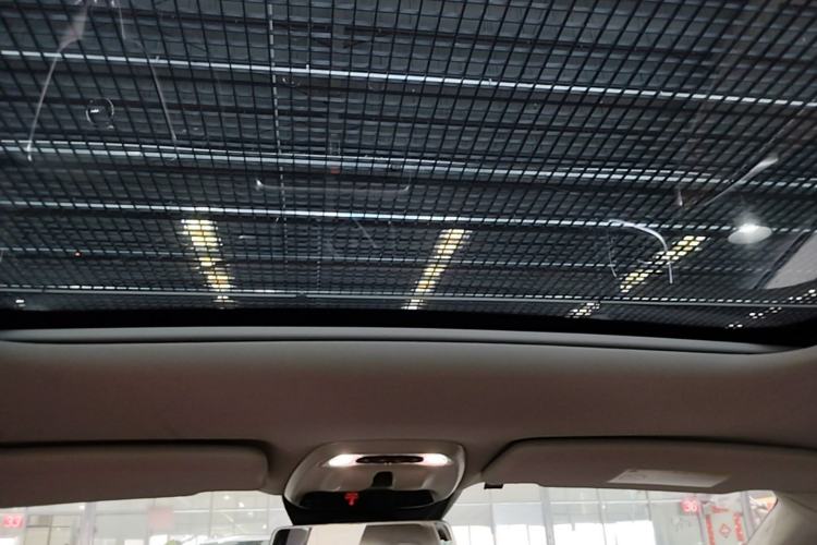 Used Volvo V40 2017 T3 Zhiyi Edition Headliner
