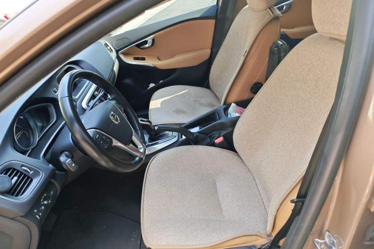 Used Volvo V40 2017 T3 Zhiyi Edition Left Front Seat