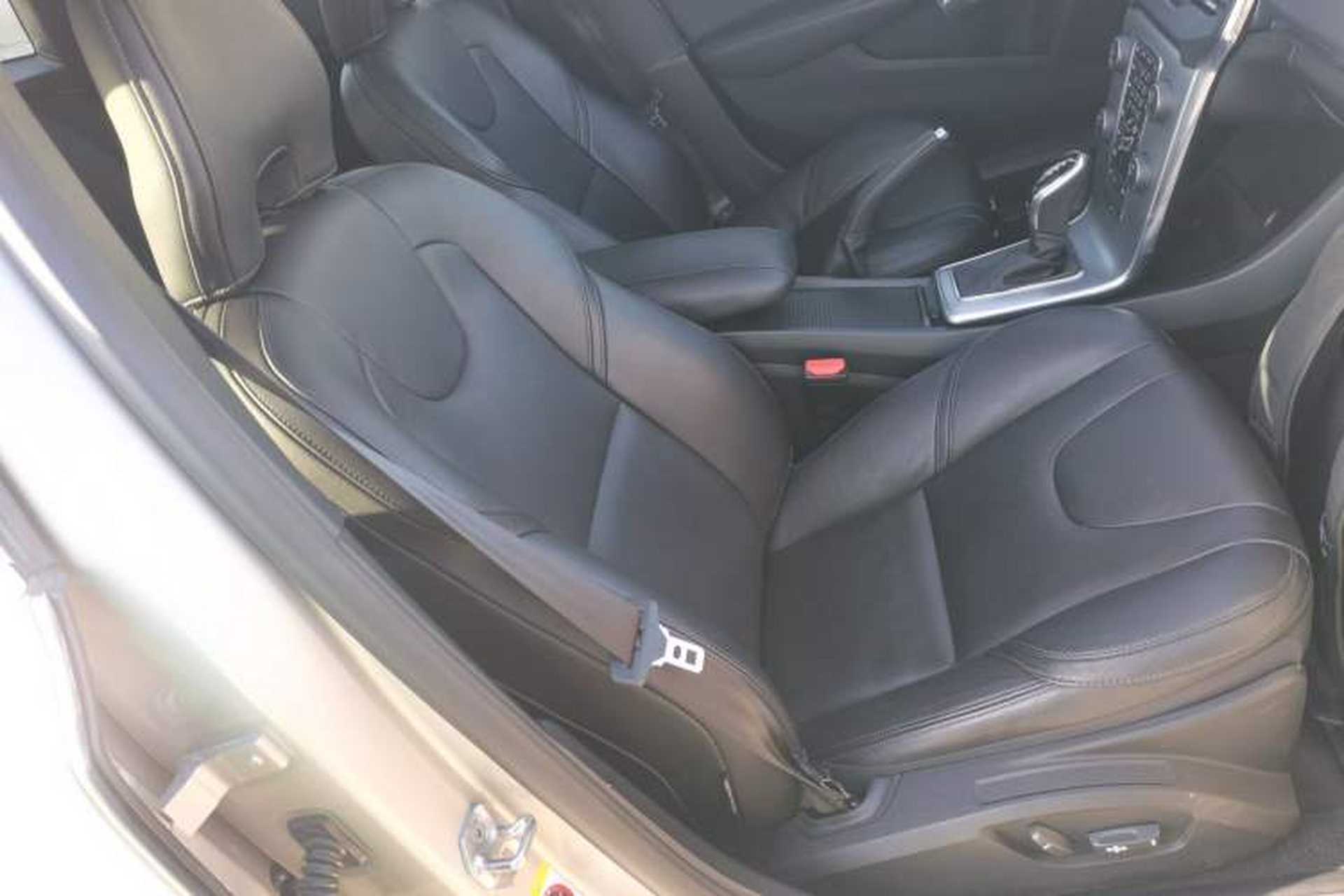 Used Volvo V40 2017 T3 Zhiya Edition Right Front Seat