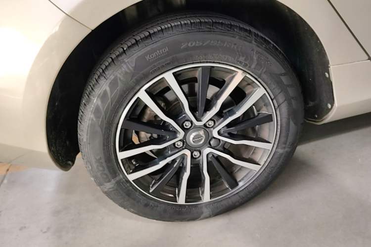 Used Volvo V40 2017 T3 Zhiyi Edition Right Rear Wheel Hub