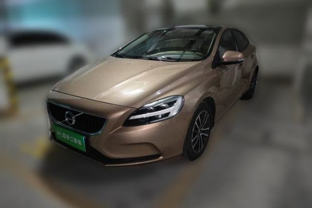 Used Volvo V40 2017 T3 Zhiyi Edition