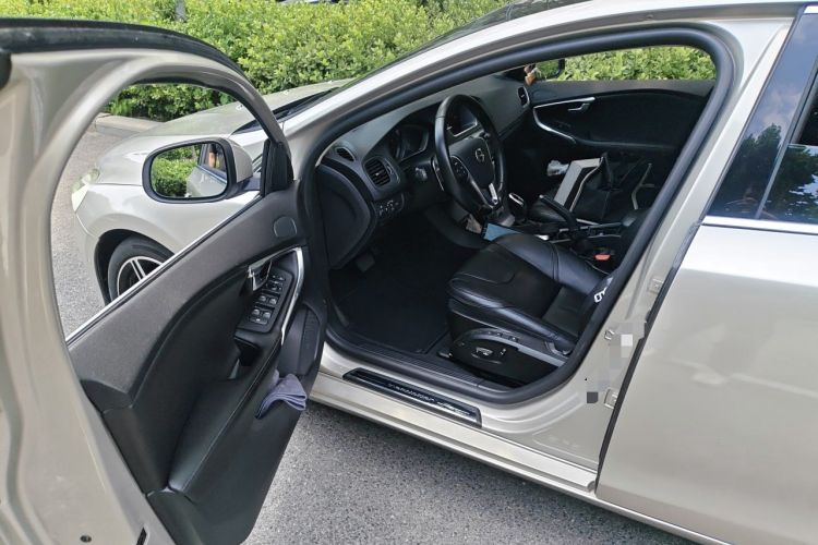 Used Volvo V40 2017 T3 Zhiya Edition Driver Seat