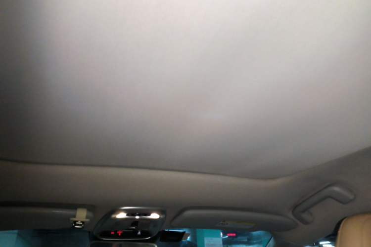 Used Volvo V40 2017 T3 Zhiya Edition Headliner