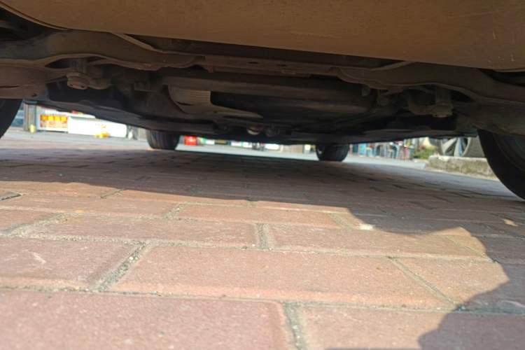 Used Volvo V40 2017 T3 Zhiya Edition Chassis Rear