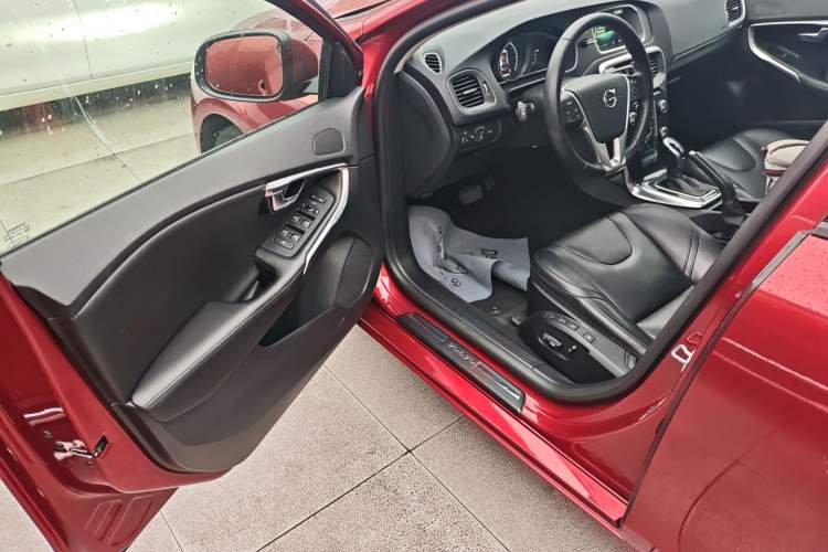 Used Volvo V40 2017 T3 Zhiyi Edition Driver Seat