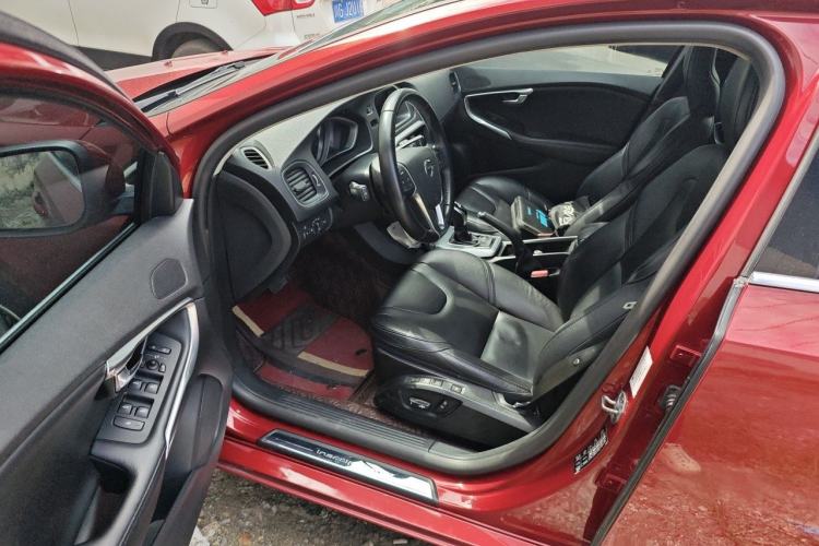 Used Volvo V40 2017 T3 Zhiya Edition Driver Seat