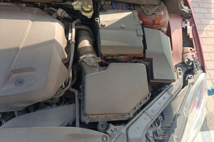Used Volvo V40 2017 T3 Zhiya Edition Engine Bay Left