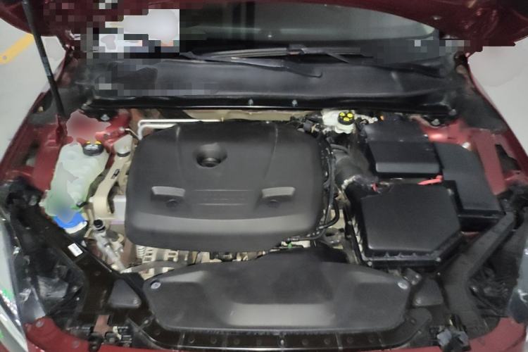Used Volvo V40 2017 T3 Zhiyi Edition Engine Bay
