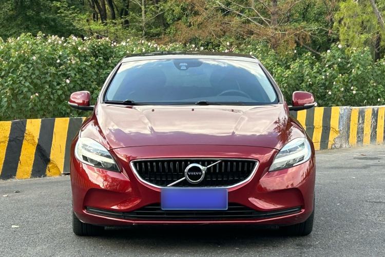 Used Volvo V40 2017 T3 Zhiyi Edition Exterior 1