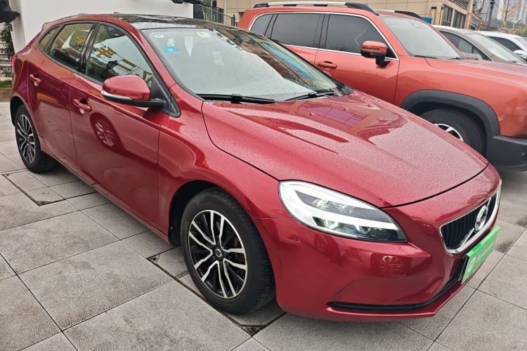 Used Volvo V40 2017 T3 Zhiyi Edition Exterior 1