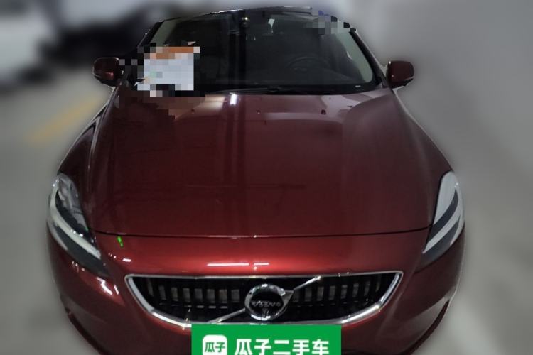 Used Volvo V40 2017 T3 Zhiyi Edition Front