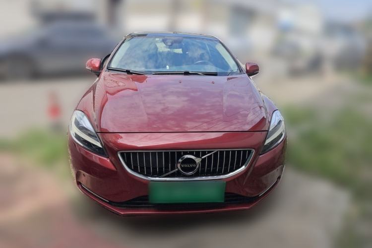 Used Volvo V40 2017 T3 Zhiya Edition Front