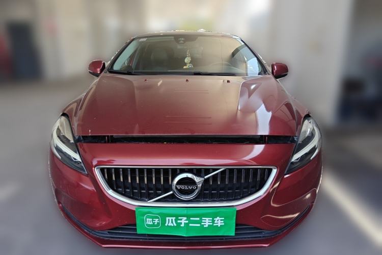 Used Volvo V40 2017 T3 Zhiyi Edition Front