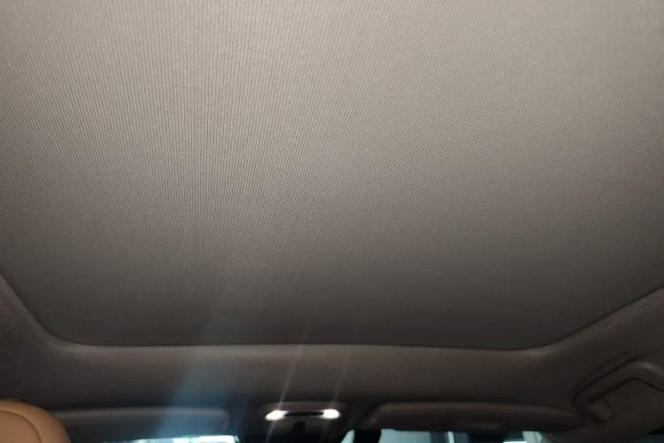 Used Volvo V40 2017 T3 Zhiya Edition Headliner