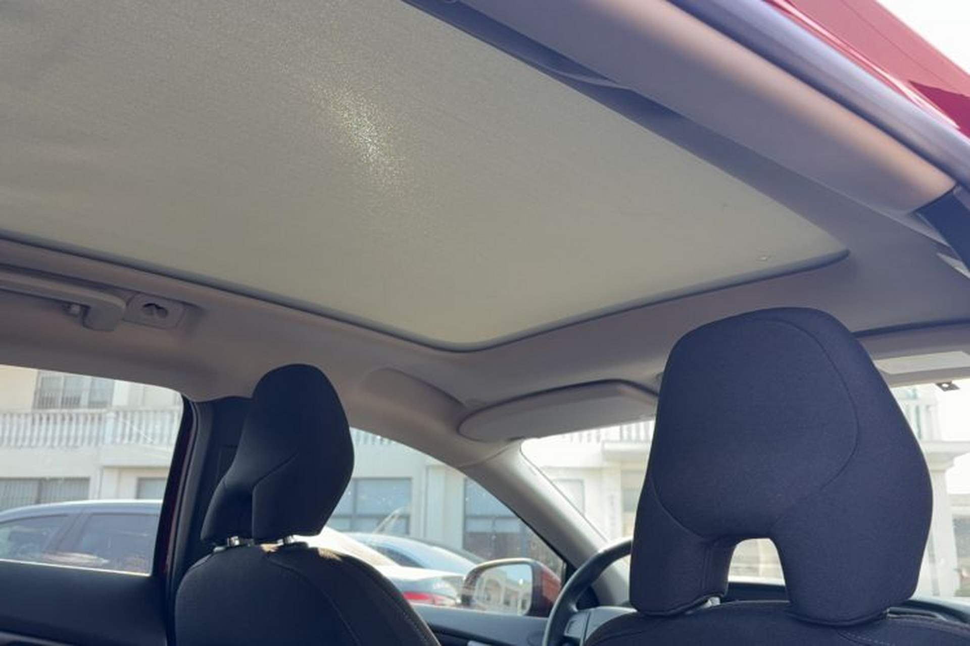 Used Volvo V40 2017 T3 Smart Edition Headliner