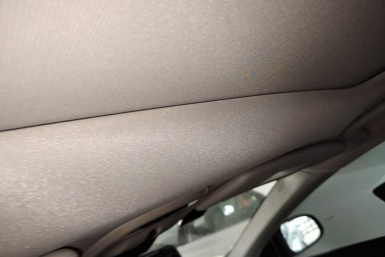 Used Volvo V40 2017 T3 Zhiyi Edition Headliner
