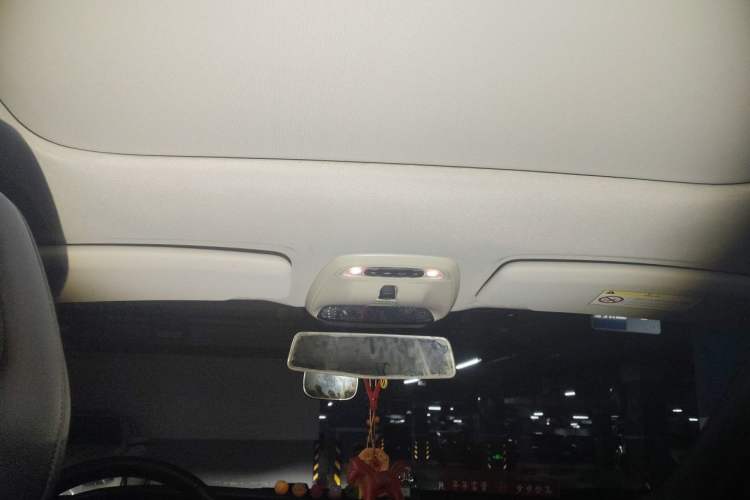 Used Volvo V40 2017 T3 Zhiyi Edition Headliner