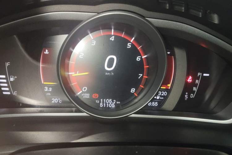 Used Volvo V40 2017 T3 Zhiyi Edition Instrument Cluster