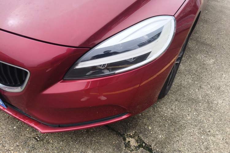 Used Volvo V40 2017 T3 Zhiyi Edition Left Front Headlight