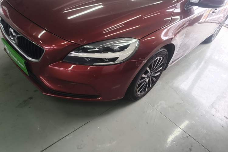 Used Volvo V40 2017 T3 Zhiyi Edition Left Front Headlight