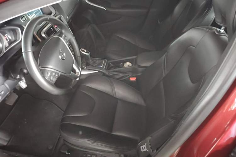 Used Volvo V40 2017 T3 Zhiyi Edition Left Front Seat