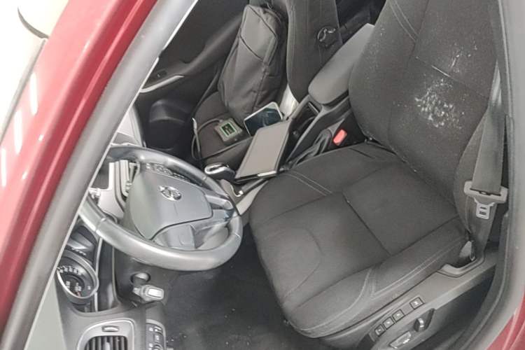 Used Volvo V40 2017 T3 Smart Edition Left Front Seat