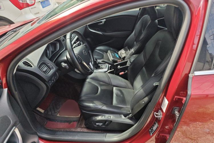 Used Volvo V40 2017 T3 Zhiya Edition Left Front Seat
