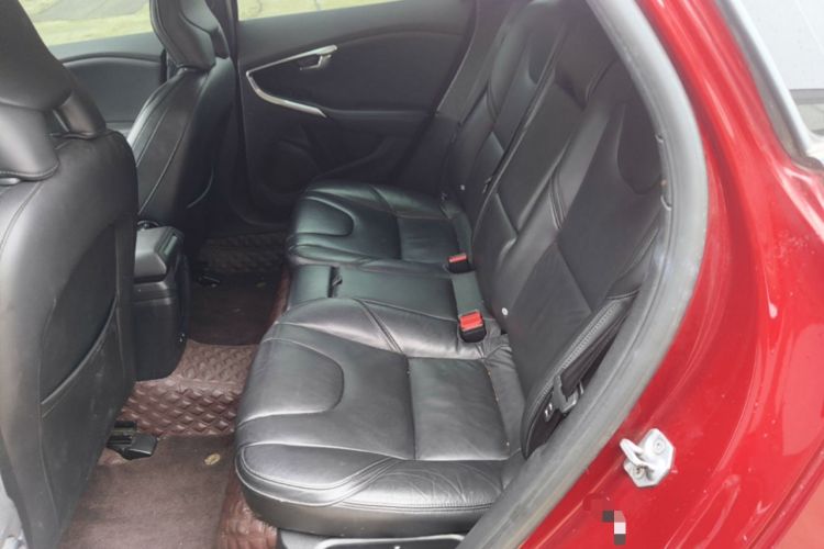 Used Volvo V40 2017 T3 Zhiyi Edition Left Rear Seat