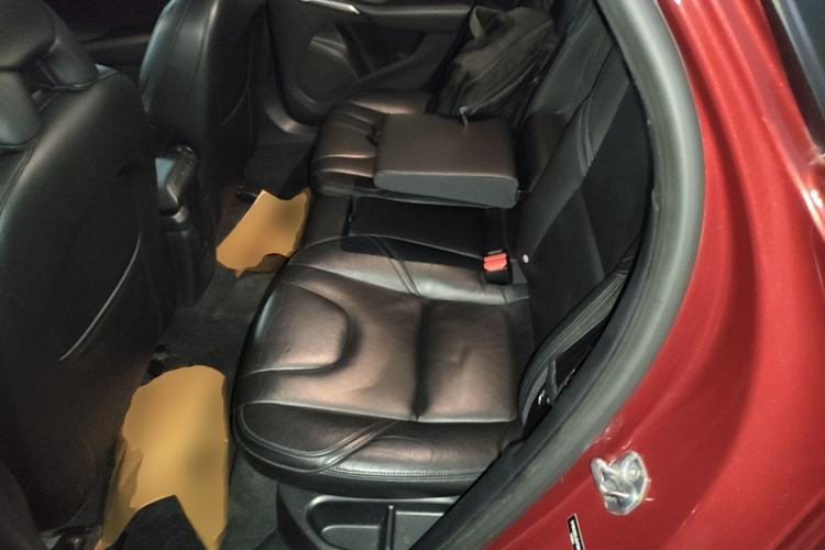 Used Volvo V40 2017 T3 Zhiyi Edition Left Rear Seat