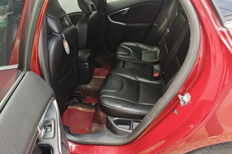 Used Volvo V40 2017 T3 Zhiya Edition Left Rear Seat