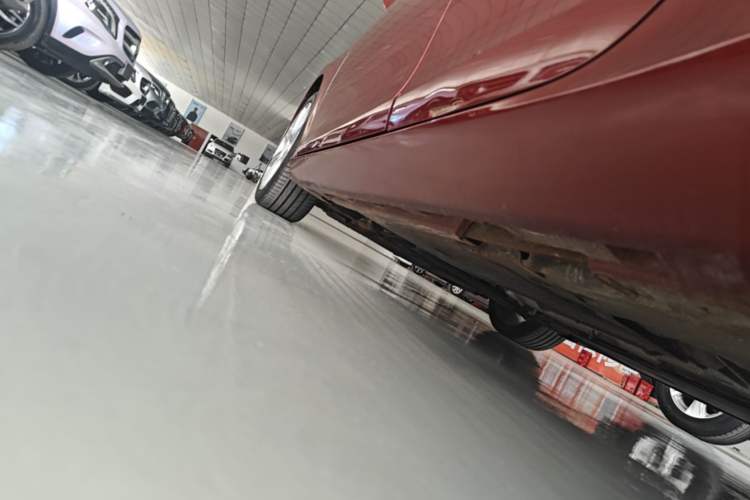 Used Volvo V40 2017 T3 Zhiya Edition Left Side Sill
