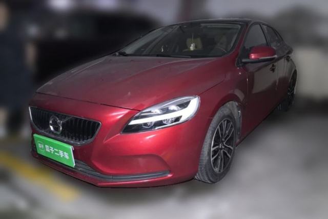 Used Volvo V40 2017 T3 Zhiyi Edition