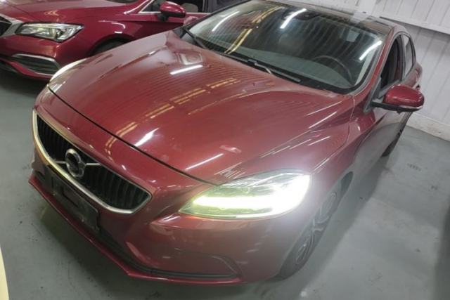 Used Volvo V40 2017 T3 Zhiyi Edition