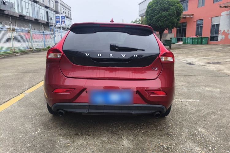 Used Volvo V40 2017 T3 Zhiyi Edition Rear
