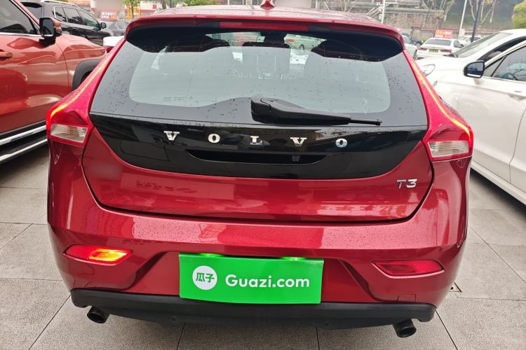 Used Volvo V40 2017 T3 Zhiyi Edition Rear
