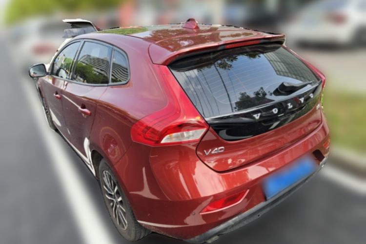 Used Volvo V40 2017 T3 Zhiyi Edition Rear Left 45 Deg