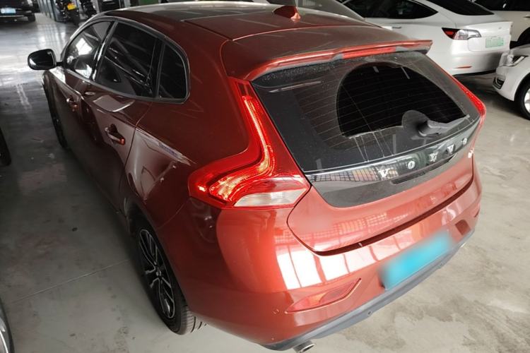 Used Volvo V40 2017 T3 Zhiyi Edition Rear Left 45 Deg
